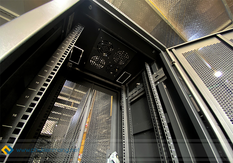 Tủ rack 27U D600 UNIRACK, kích thước 1420 x 600 x 600mm mẫu mới, Tủ ...